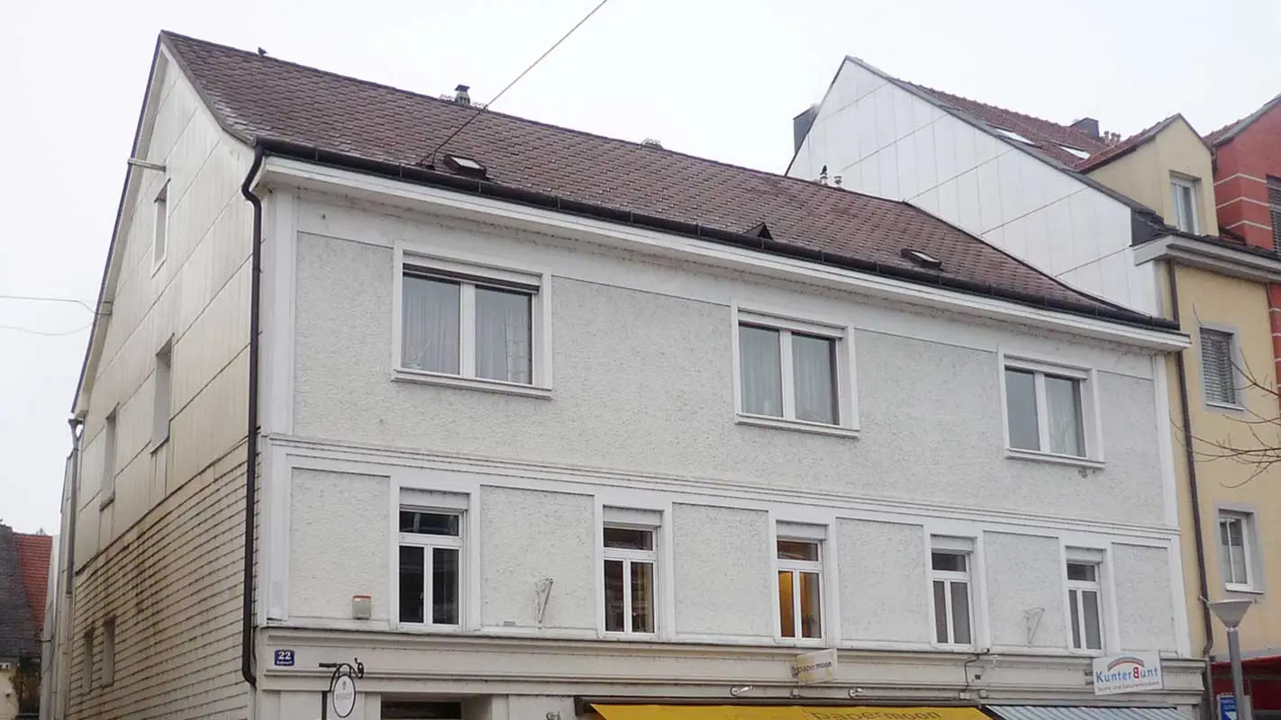 Vor der Dachsanierung mit PREFA Dachpaneel FX.12