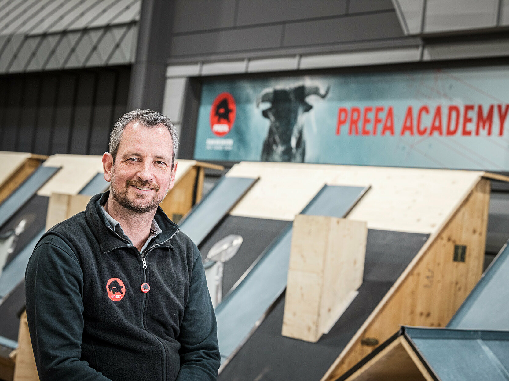 Ihr persönlicher PREFA Ansprechpartner erwartet Sie in der PREFA Academy in Rheinbach.